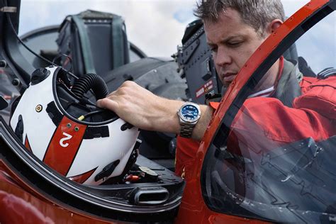 【F】 Breitling Unveils The Aerospace EVO Red Arrows